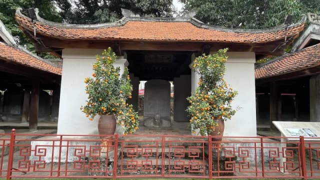 Temple of Literature detail 02