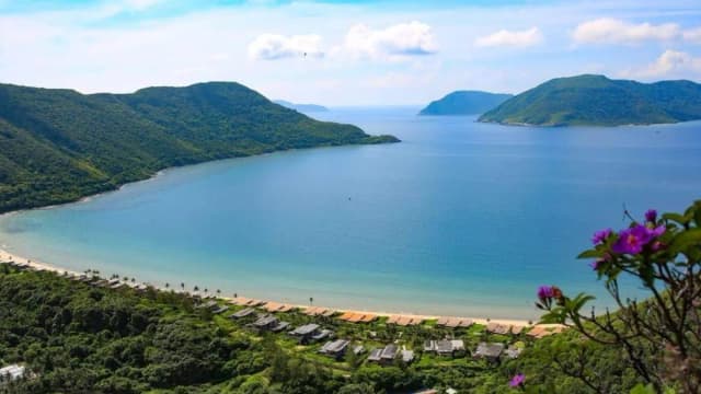 Con Dao Island - detail 07