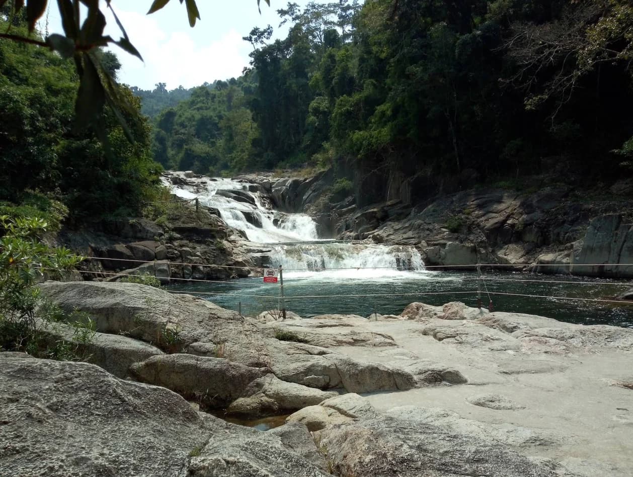 Yang Bay Waterfall (Khanh Hoa)