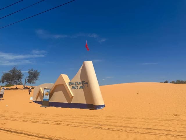 Red Sand Dune detail 04