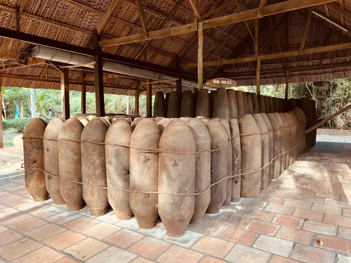 Cu Chi Tunnels detail 06