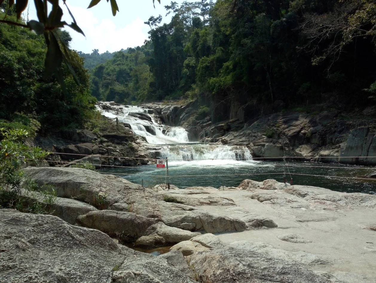 Yang Bay Waterfall (Khanh Hoa)