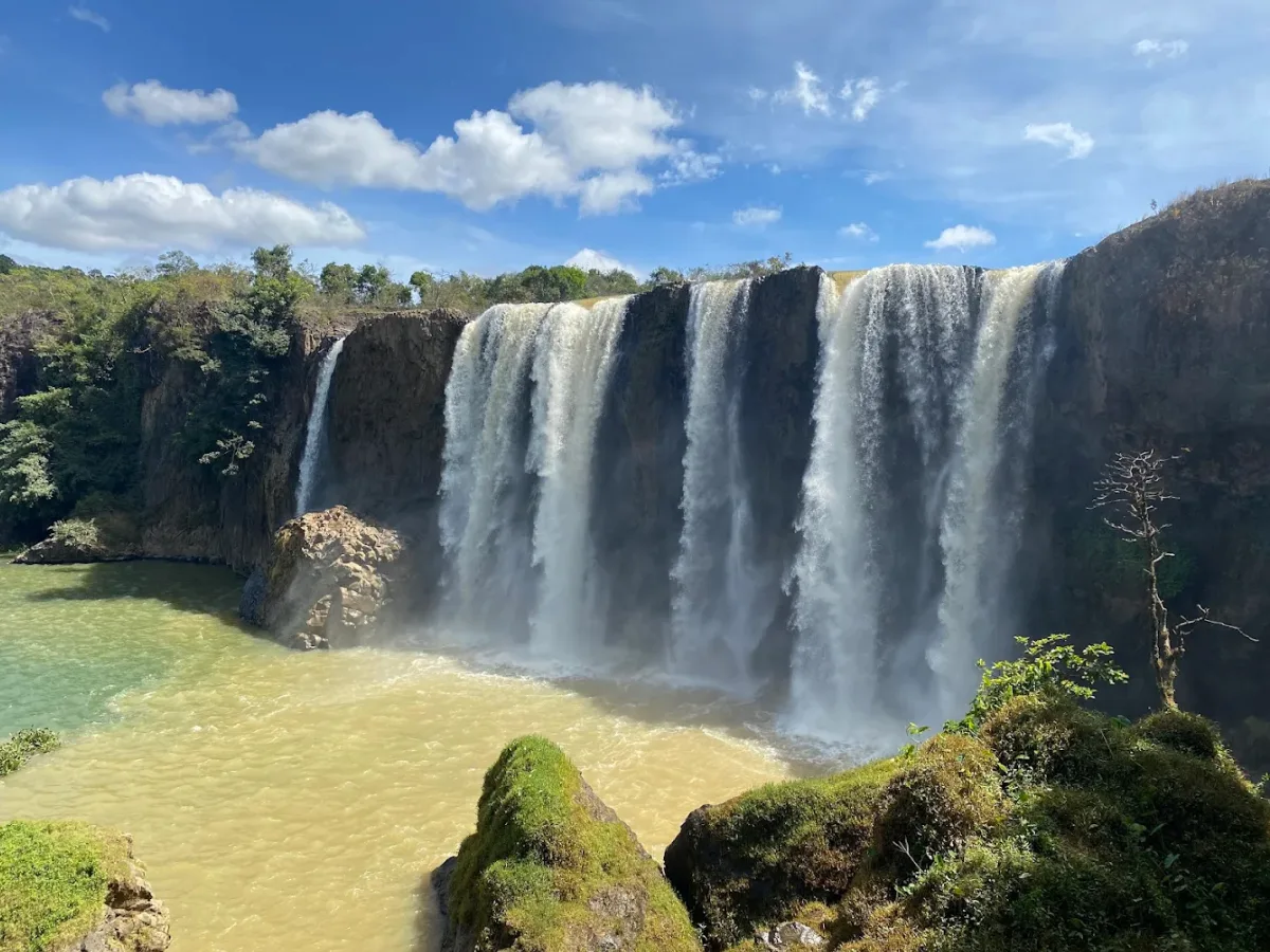 Bao Dai Waterfall (Lam Dong)