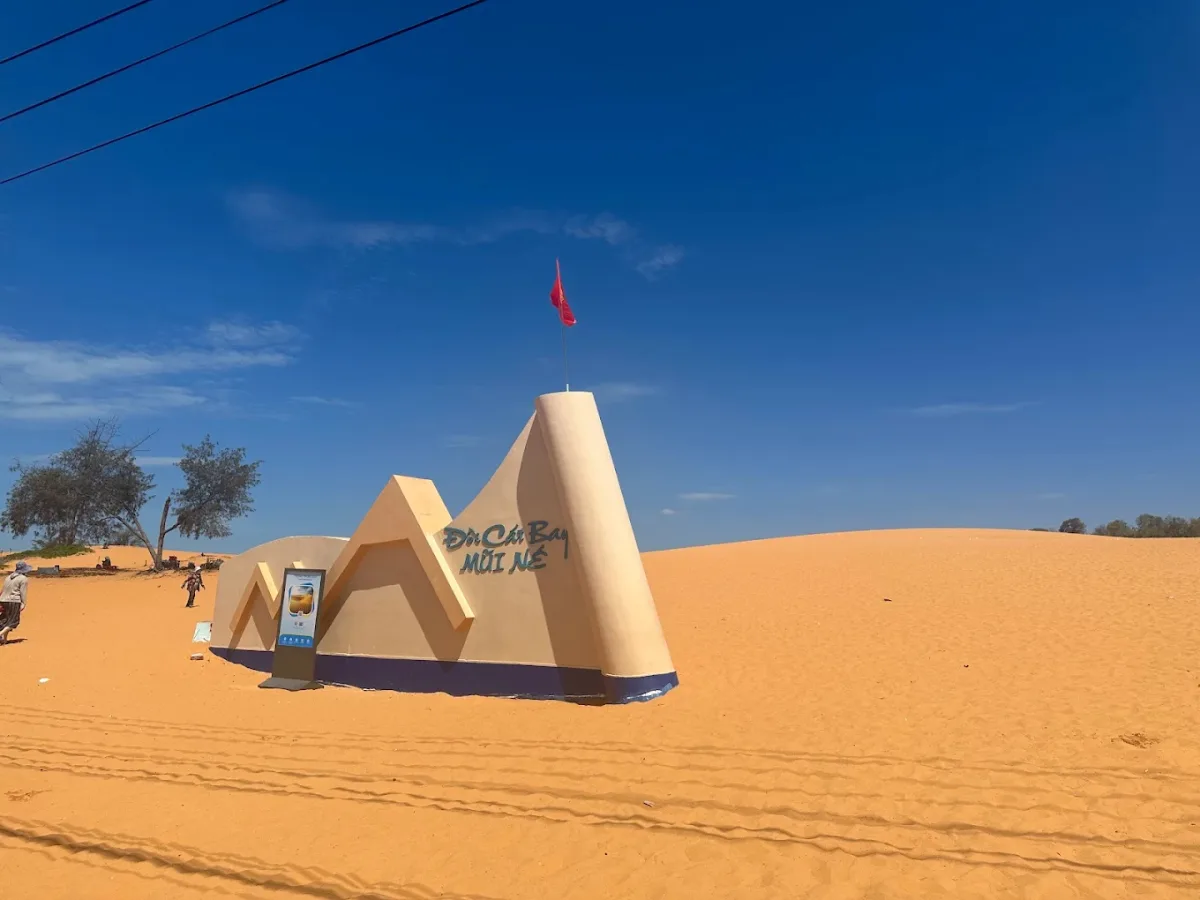 Red Sand Dune detail 04